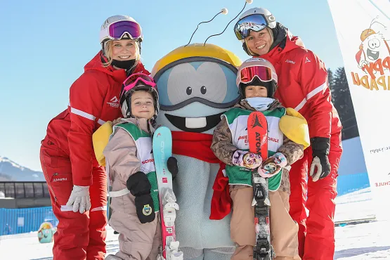 <span>Kinder</span>Skischule